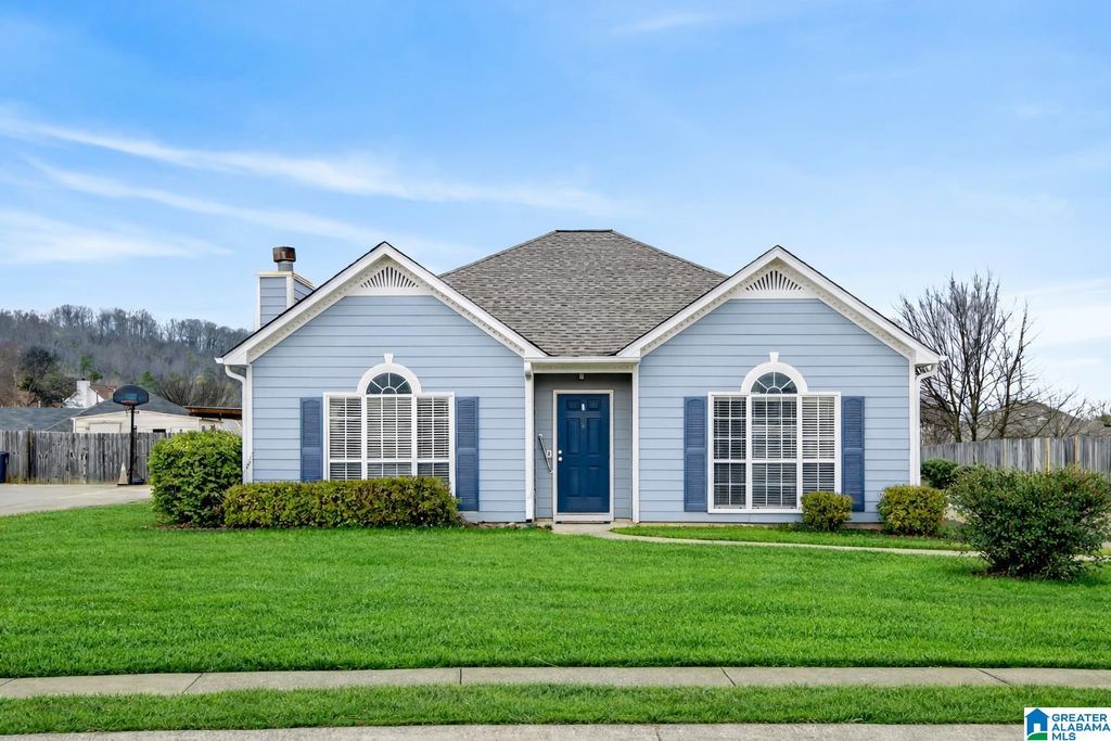 116 STONE HILL CIRCLE, Pelham, AL 35124