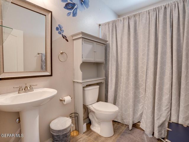 246 Gonzalo Circle, El Paso, TX 79932