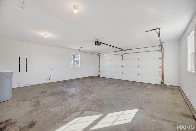 21062 Larson Road, Waynesville, MO 65583