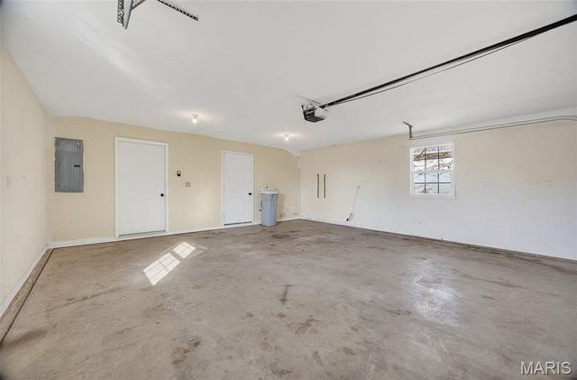 21062 Larson Road, Waynesville, MO 65583