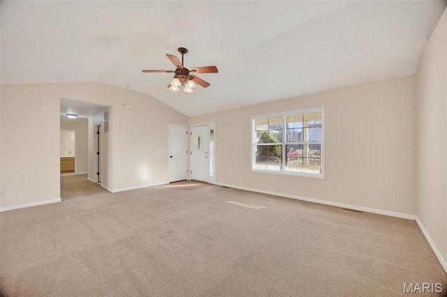 21062 Larson Road, Waynesville, MO 65583