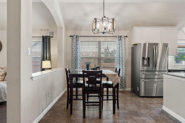 535 Oyster CRK, Buda, TX 78610