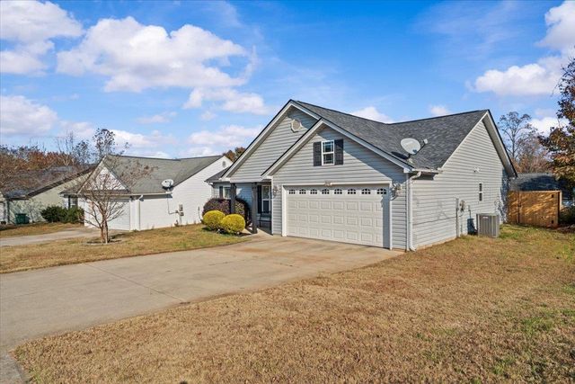 327 Lockport Way, Spartanburg, SC 29301