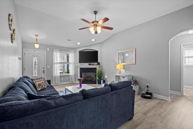 327 Lockport Way, Spartanburg, SC 29301