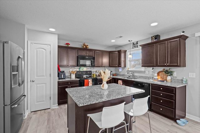 327 Lockport Way, Spartanburg, SC 29301