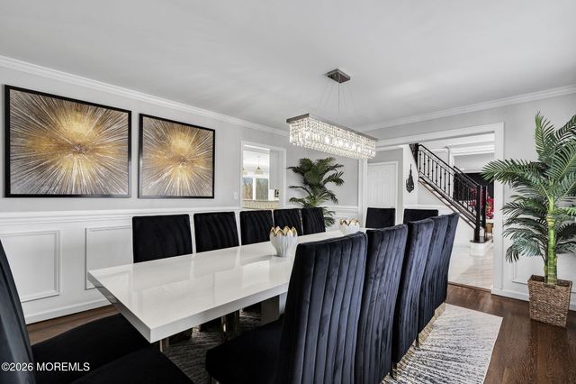 21 Julies Way, Howell, NJ 07731