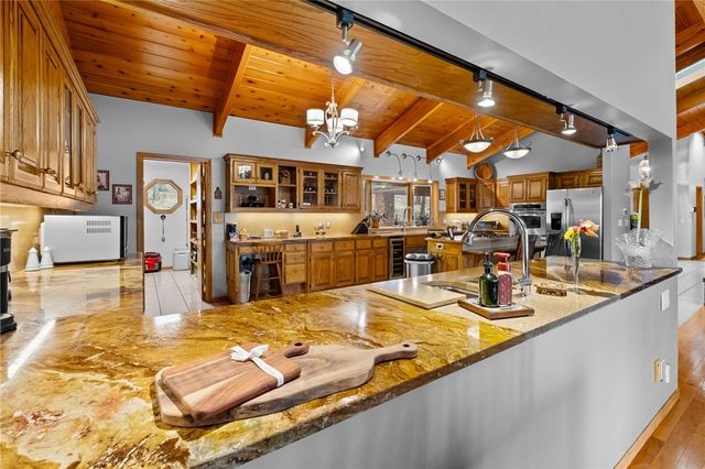 1 Croglin Lane, Bella Vista, AR 72714