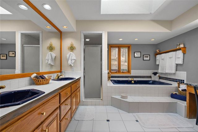 1 Croglin Lane, Bella Vista, AR 72714