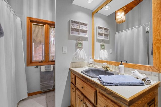 1 Croglin Lane, Bella Vista, AR 72714