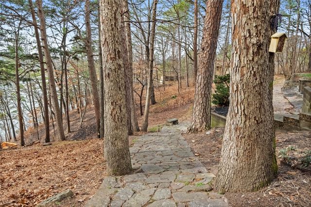 1 Croglin Lane, Bella Vista, AR 72714