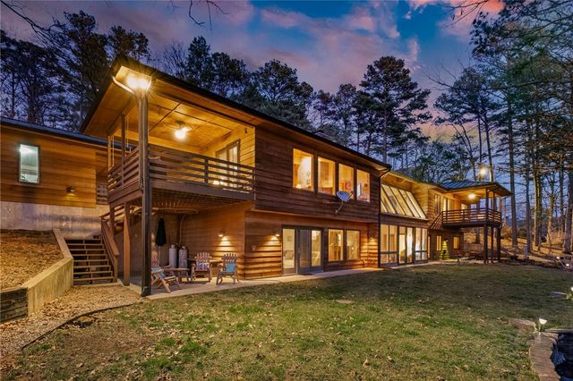 1 Croglin Lane, Bella Vista, AR 72714