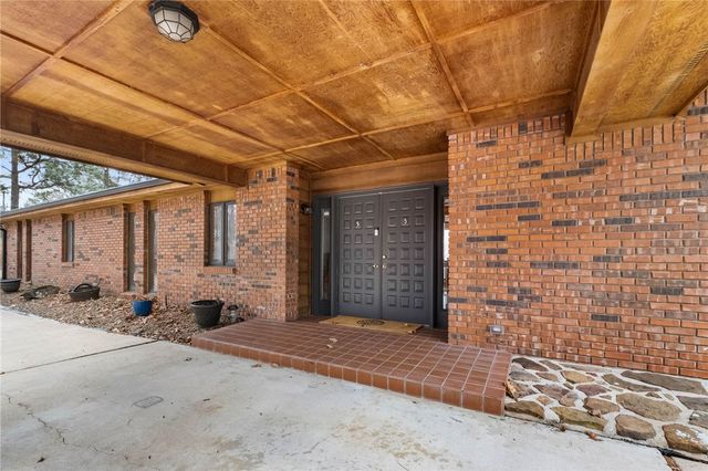 1 Croglin Lane, Bella Vista, AR 72714