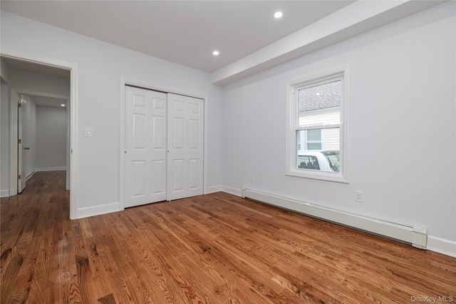 171 S Brookside Avenue, Freeport, NY 11520