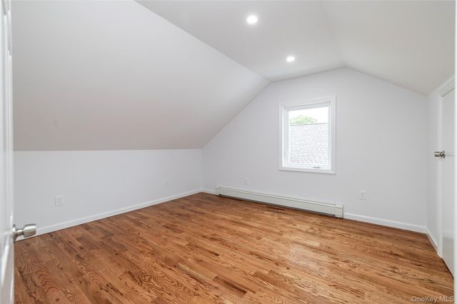 171 S Brookside Avenue, Freeport, NY 11520