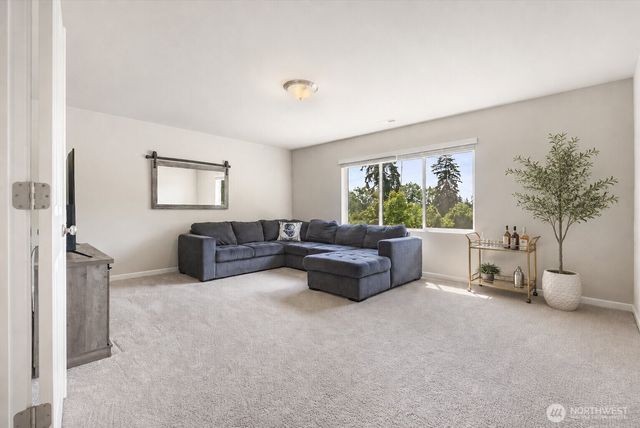 7003 226th Avenue Ct E, Buckley, WA 98321