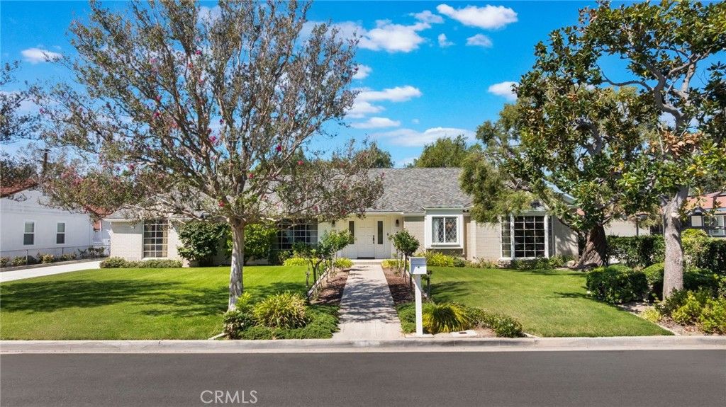 880 S Woodbury Drive, Orange, CA 92866 — exterior