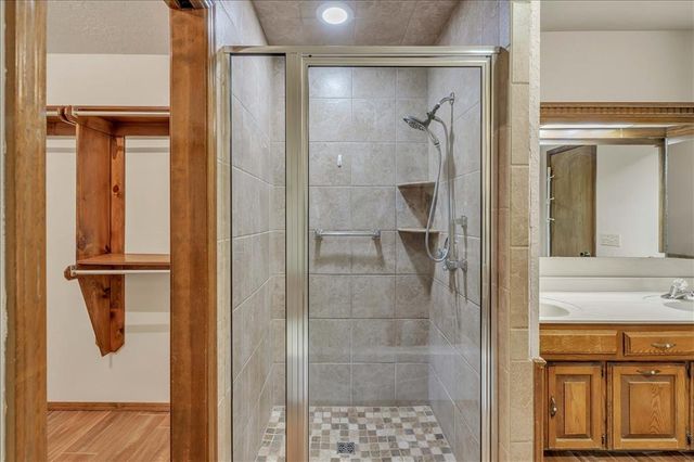 7918 Harvest Hills Road, Oklahoma City, OK 73132