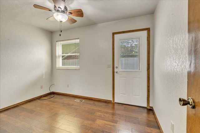 7918 Harvest Hills Road, Oklahoma City, OK 73132