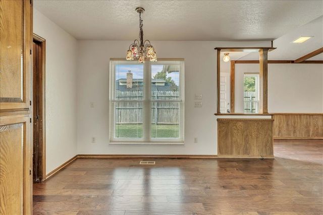 7918 Harvest Hills Road, Oklahoma City, OK 73132