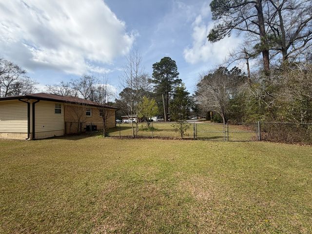 137 Highland, Dothan, AL 36301