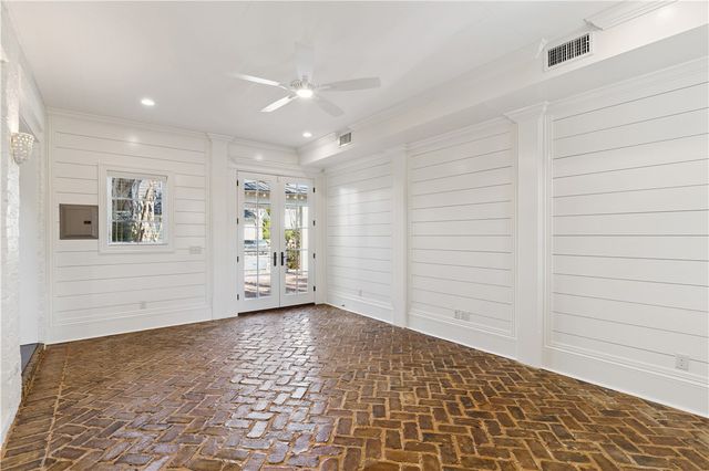 412 Yacht Club Lane, St Simons Island, GA 31522