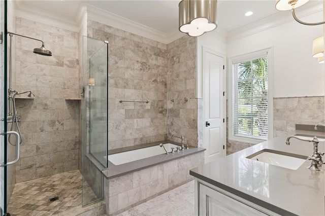 412 Yacht Club Lane, St Simons Island, GA 31522