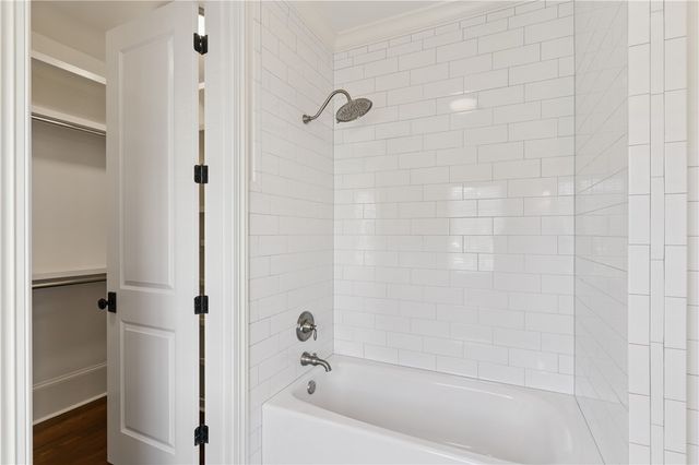 412 Yacht Club Lane, St Simons Island, GA 31522