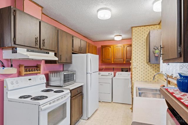 6604 Fascination Way, Paint Twp, OH 45133