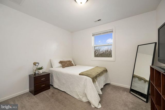 150 MODENA RD, Coatesville, PA 19320