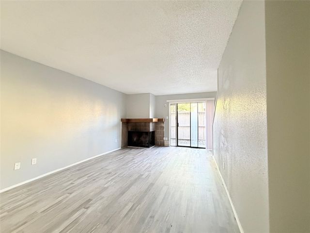 9461 Pagewood Lane, Houston, TX 77063