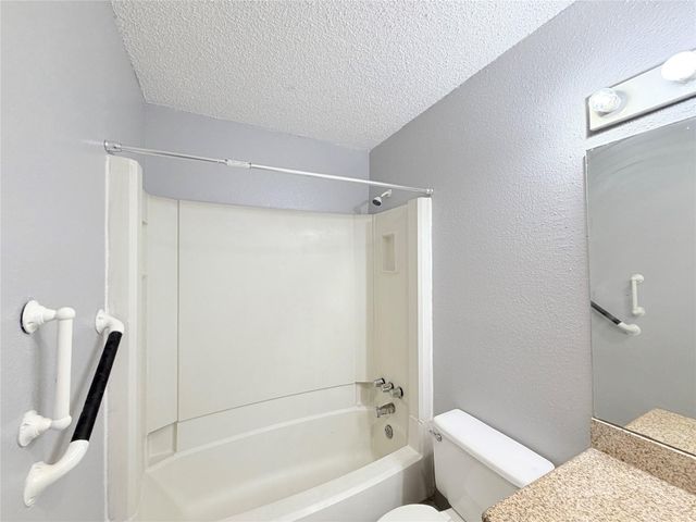 9461 Pagewood Lane, Houston, TX 77063