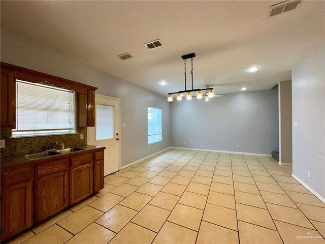 1606 Nassau Street, Edinburg, TX 78541