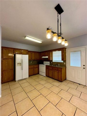 1606 Nassau Street, Edinburg, TX 78541