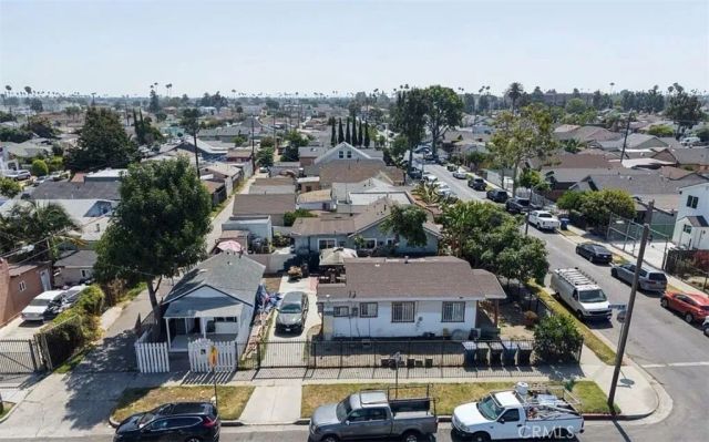 1161 W 67 street, Los Angeles, CA 90044