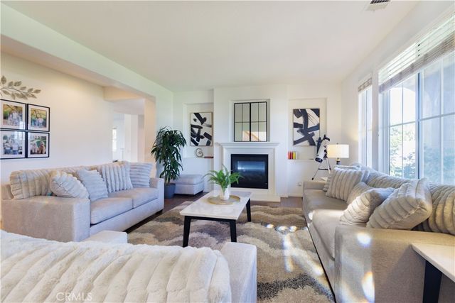 17797 Canyonwood Drive, Riverside, CA 92504