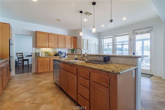 17797 Canyonwood Drive, Riverside, CA 92504