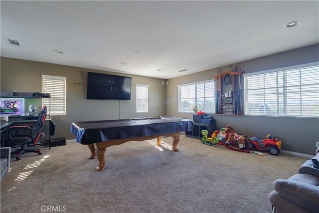 17797 Canyonwood Drive, Riverside, CA 92504