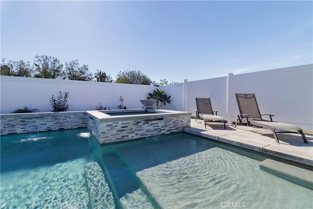 17797 Canyonwood Drive, Riverside, CA 92504