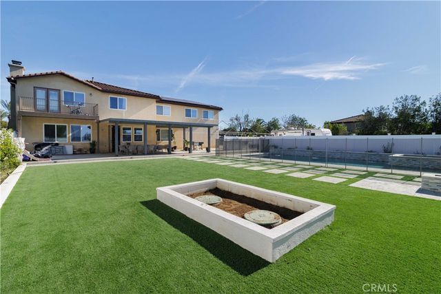 17797 Canyonwood Drive, Riverside, CA 92504