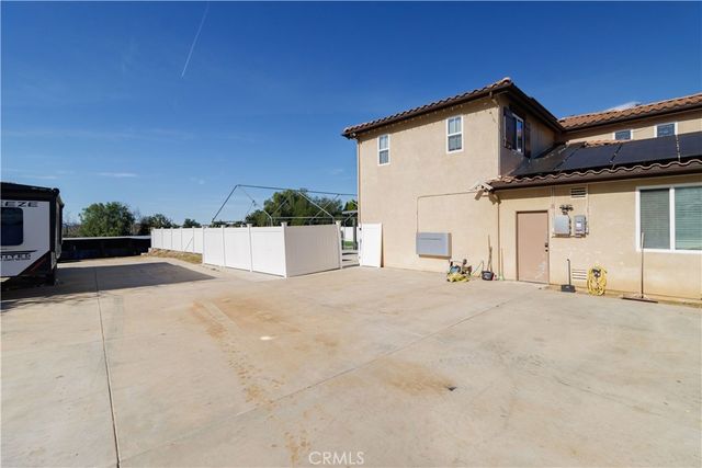 17797 Canyonwood Drive, Riverside, CA 92504