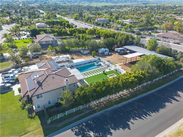 17797 Canyonwood Drive, Riverside, CA 92504