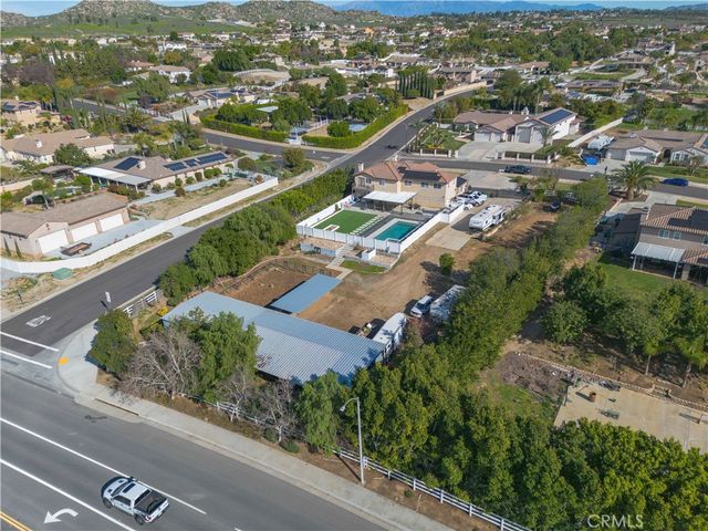 17797 Canyonwood Drive, Riverside, CA 92504