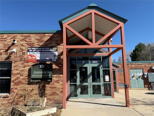 3273 S Elm Street, Denver, CO 80222