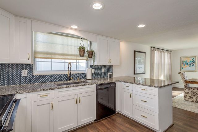 9110 RAINBOW LANE, Port Richey, FL 34668