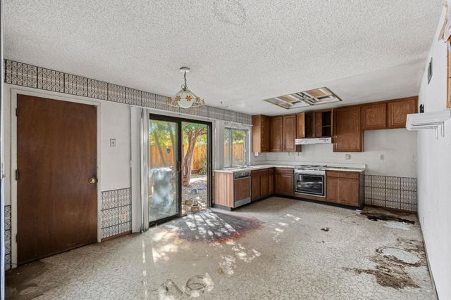 890 Tallman Court, San Jose, CA 95123