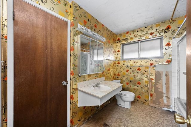 890 Tallman Court, San Jose, CA 95123