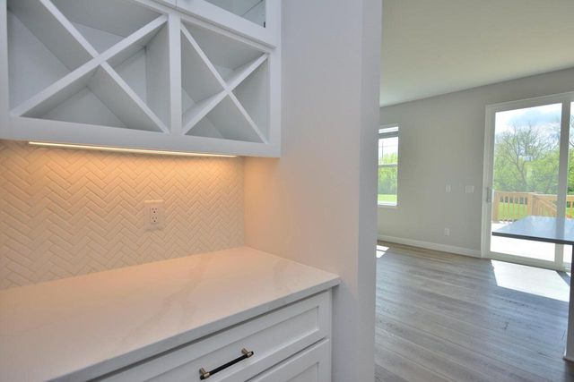 8175 Bluebird COURT, Mequon, WI 53097