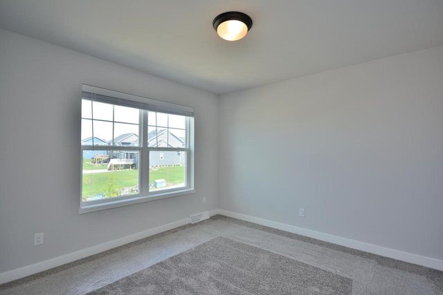 8175 Bluebird COURT, Mequon, WI 53097