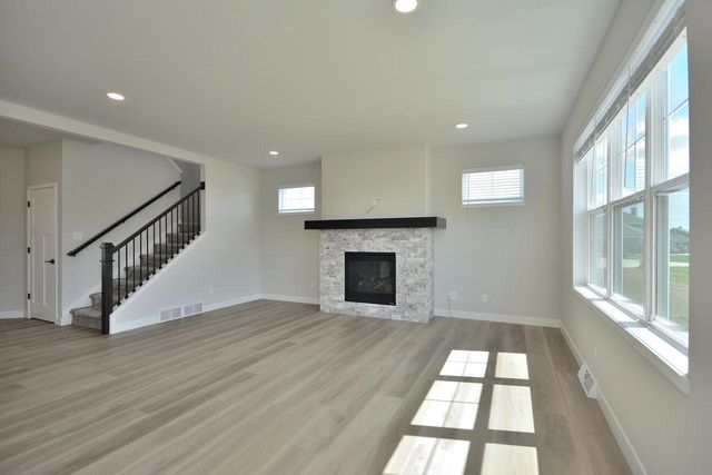 8175 Bluebird COURT, Mequon, WI 53097