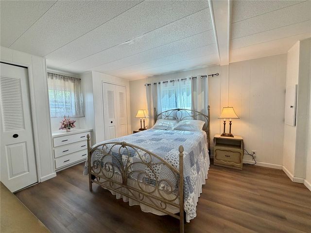 115 BOUGAINVILLEA DRIVE, Leesburg, FL 34748